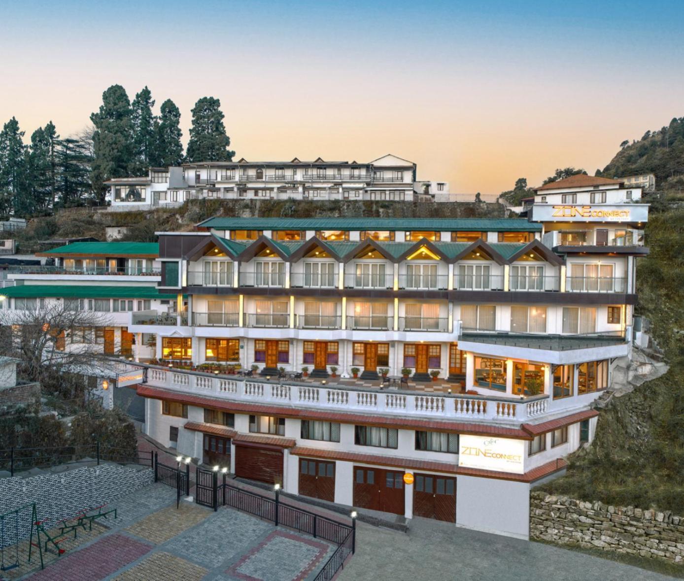 Zone Connect By The Park Mussoorie Hotel Екстериор снимка